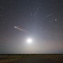 Malam Ini ada Hujan Meteor Quadrantid, Bisa Dilihat di Seluruh Indonesia!
