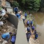 Cegah Banjir, Tanggul di Bukit Duri Diperbaiki