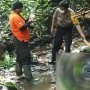 Lelaki Berbusana Serba Hitam Membusuk di Hutan, Diduga Dukun Cari Wangsit