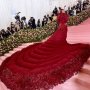 Wow! Penutup Dada Cardi B di Met Gala 2019 Tembus Rp 3,5 Miliar