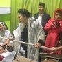 Pendukung Prabowo - Sandiaga Keracunan Kue Usai Demo di Bawaslu