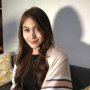 Ngaku Nyaman Kenakan Hijab, Denira Wiraguna Siap Hijrah?