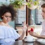 Kejamnya Netizen, Cincin Kawin Perempuan Ini Diejek Setipis Timah