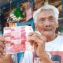 Kakek Suroso Ketimban Apes, Dagangan Diborong Pakai Uang Palsu