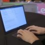 Lenovo Siapkan PC Lipat Pertama di Dunia
