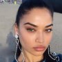 Cantiknya Shanina Shaik, Model Victoria's Secret Berdarah Pakistan