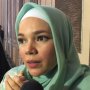 Daftar 5 Artis Pindah Agama Berkali-kali Hingga Sadar Tuhan yang Dia Percaya
