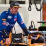 Fernando Alonso Kecelakaan, Hantam Dinding Pembatas
