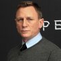 Daniel Craig Cedera, Syuting Film James Bond Dihentikan