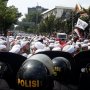 Massa Aksi di Bawaslu: 2019 Ganti Presiden