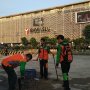 Situasi Terkini di Bawaslu: Penuh Sampah, Gas Air Mata Masih Terasa