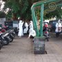 Sebelum Aksi Kedaulatan Rakyat, Massa Salat di Masjid Gedhe Kauman
