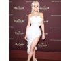 Waduh, Perhiasan Senilai Miliaran Rupiah Rita Ora Ketinggalan di Pesawat