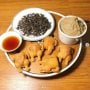 Lucunya, Kedai Ini Ciptakan Pancake Berbentuk Ayam Panggang