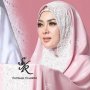 Setelah Pajak, Mukena Syahrini Kini Dituduh Menjiplak
