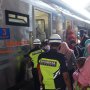 Lonjakan Penumpang Kereta Api di Stasiun Wilayah Daop 8 Mulai Terasa