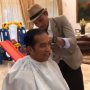 Jokowi Nge-vlog Cukur Rambut, Ferdinand: Sedih Saya Sebagai Rakyat