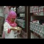 Diajak Beli Baju Lebaran di Mal, Anak Yatim: Uangnya Cukup Beli Sendal Ini?