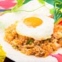 5 Fakta Unik Soal Nasi Goreng: Tanpa Kecap Hingga Topping Durian