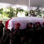 Upacara Penyerahan Jenazah Ani Yudhoyono oleh Keluarga ke Pemerintah