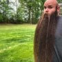 Lelaki Ini Jadi Populer Punya Jenggot Lebih Panjang dari Dumbledore