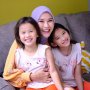 Anak dan Suami Punya Asma, Zaskia Mecca Selalu Bawa Barang Ini Saat Liburan