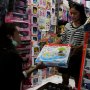 Produk Plastik Impor Banjiri Pasar RI, Pengusaha Minta Jokowi Turun Tangan