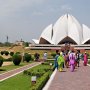 Jadi Simbol Keberagaman, Menyimak 27 Kelopak Kuil Lotus Baha'i di India