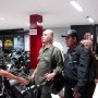 Senyum Sumringah Ahmad Dhani Dipindah Lagi ke LP Cipinang
