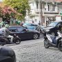 Nekat Lawan Arah, Pemobil Ini Acungkan Pistol ke Pengguna Jalan di Jakpus