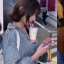 Viral di Internet, Challenge Minum Bubble Tea Pakai Ganjalan Dada