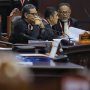 Bambang Widjojanto Disemprot Hakim karena Berpindah-pindah Bangku