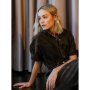 Menang Penghargaan, Ini Gaya Brie Larson Pakai Gaun Kupu-kupu
