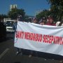 Demo Tolak Sistem Zonasi PPDB 2019 di Surabaya, Emak-emak: Ganti Mendikbud