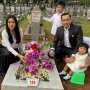 Unggah Foto saat di Makam Ani Yudhoyono, Ibas dan Keluarga Panen Kritik
