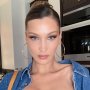 Bella Hadid Beli Tanaman Hias, Warganet Salfok Bahas Lidah Mertua