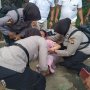 Aksi Perempuan Berdaster Hebohkan Gedung MK, Ngamuk Ingin Ketemu Jokowi