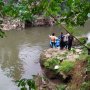 Asyik Berenang, Dua Anak Hilang Terbawa Arus Sungai Ciliwung