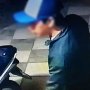 Makin Ngeri, Pencuri Nekat Gendong Motor yang Dikunci Setang