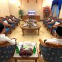 Nobar Sidang Putusan MK, Jokowi - Ma'ruf Fokus ke Layar TV Bandara Halim