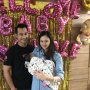 Lagi Bahagia, Eza Gionino Ogah Bahas Konflik dengan Ibunda