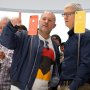 Jony Ive Hengkang dari Apple karena Berselisih dengan Tim Cook ?
