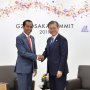 Presiden Korea Selatan Ucapkan Selamat ke Jokowi