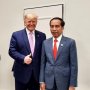 Gestur Trump di Dekat Jokowi Ramai Komentar, Ini Kata Pendeteksi Kebohongan