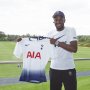 Ndombele Klaim Mauricio Pochettino Pelatih Terbaik Dunia saat Ini