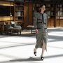 Berlatar Perpustakaan, Koleksi Terbaru Chanel Couture Curi Perhatian