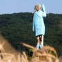 Wow, Patung Kayu Melania Trump yang Hangus Kini Dipamerkan di Galeri Seni