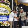 Gubernur Ganjar Pranowo Ikut Bertakziah ke Rumah Duka Sutopo