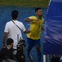 Marah-marah Dikartu Merah, Gabriel Jesus Pukul Bench Wasit dan Dorong VAR