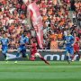Resmi! Pertandingan Persija Jakarta vs Persib Bandung Akhir Pekan Ini Ditunda